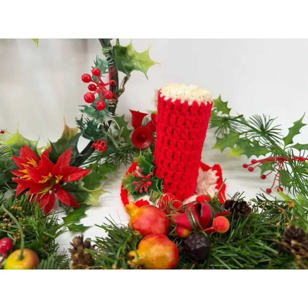 Unbranded christmas wreaths